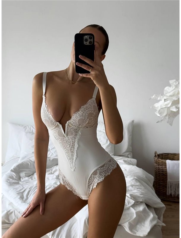 Привабливий білий боді DO3942/1 Ghazel фото - Luxbikini