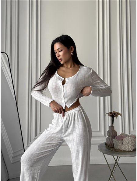 Піжама з м’якої тканини з укороченою кофтинкою на ґудзиках і вільними штанами з еластичним поясом 1012/Т11-S Domino фото - Lu...