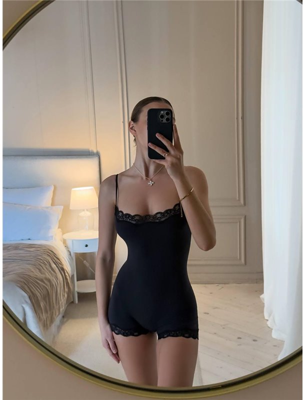Базовий чорний комбінезон з мереживом DO4007 Ghazel фото - Luxbikini