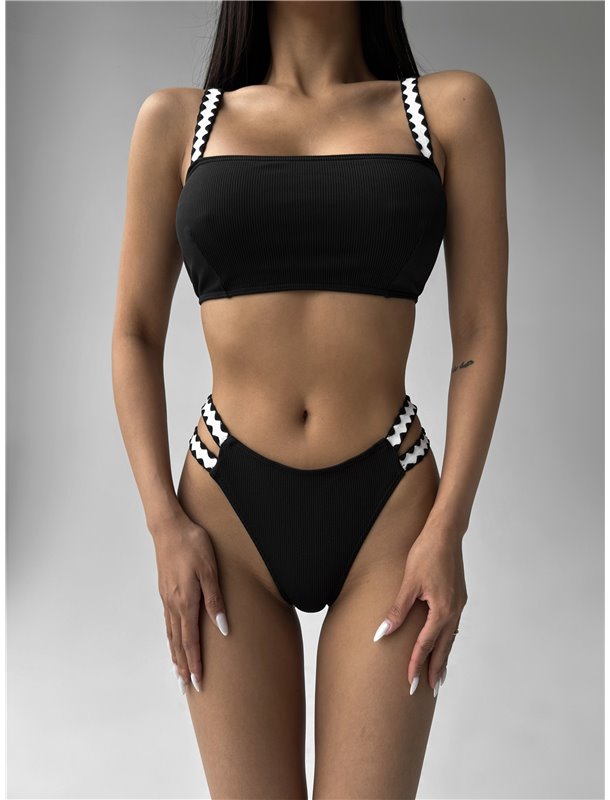 Купальник жіночий з білими шлейками, чорний 2766/34-S Domino фото - Luxbikini