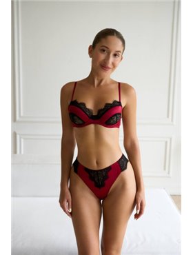 Комплект червоної шовкової білизни з мереживом 140041111 Ghazel фото - Luxbikini