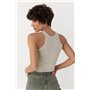 В'язана коротка майка в рубчик - бежевий цвет, ONE SIZE (є розміри) 24500  фото - Luxbikini