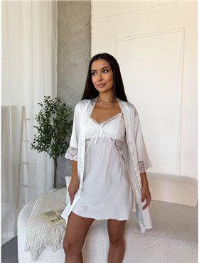 Спокусливий халат та сорочка з мереживом білого кольору 167551111 Ghazel фото - Luxbikini